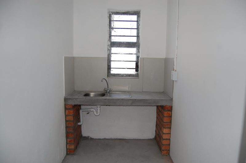 To Let Commercial Property for Rent in Maitland Western Cape